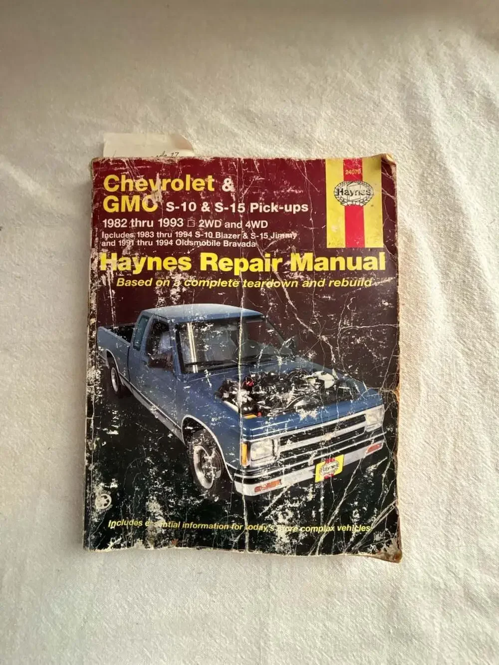 Haynes Repair Manual Chevrolet & GMC S-10 & S-15 Pick-ups 1982 thru 1993 2WD and